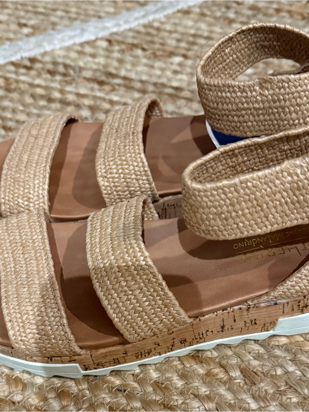 Catherine Malandrino Women’s Beige Sandals Size 7.5M Brand New No Box - Picture 2 of 3